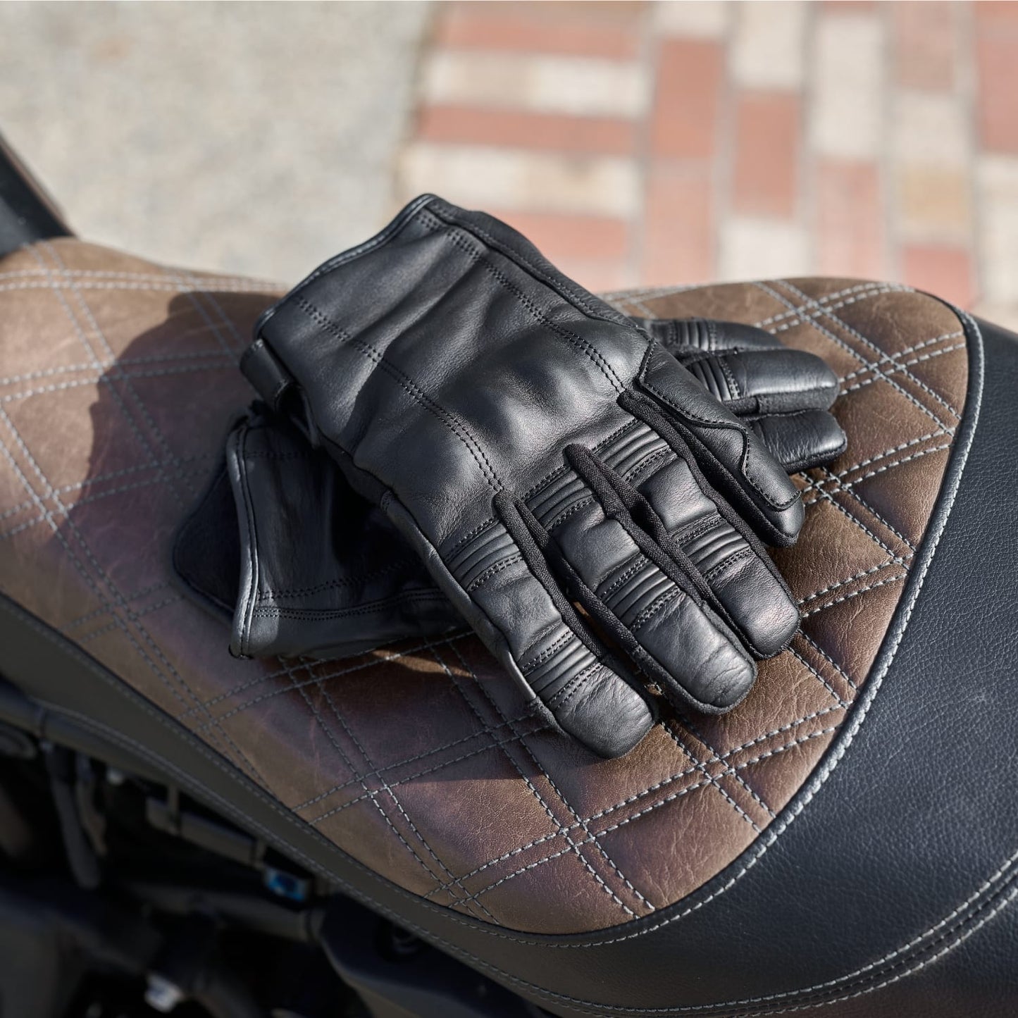 'Shorties' 2.0 Short Waterproof Motorbike Glove | Black Leather with Hipora Waterproof Membrane
