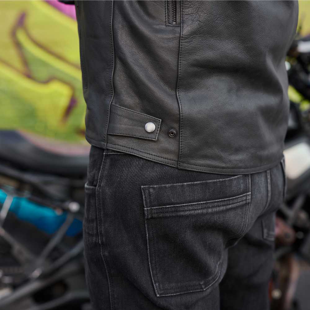 'ol Bobber' | Classic Leather Motorbike Jacket | Matt Black Leather