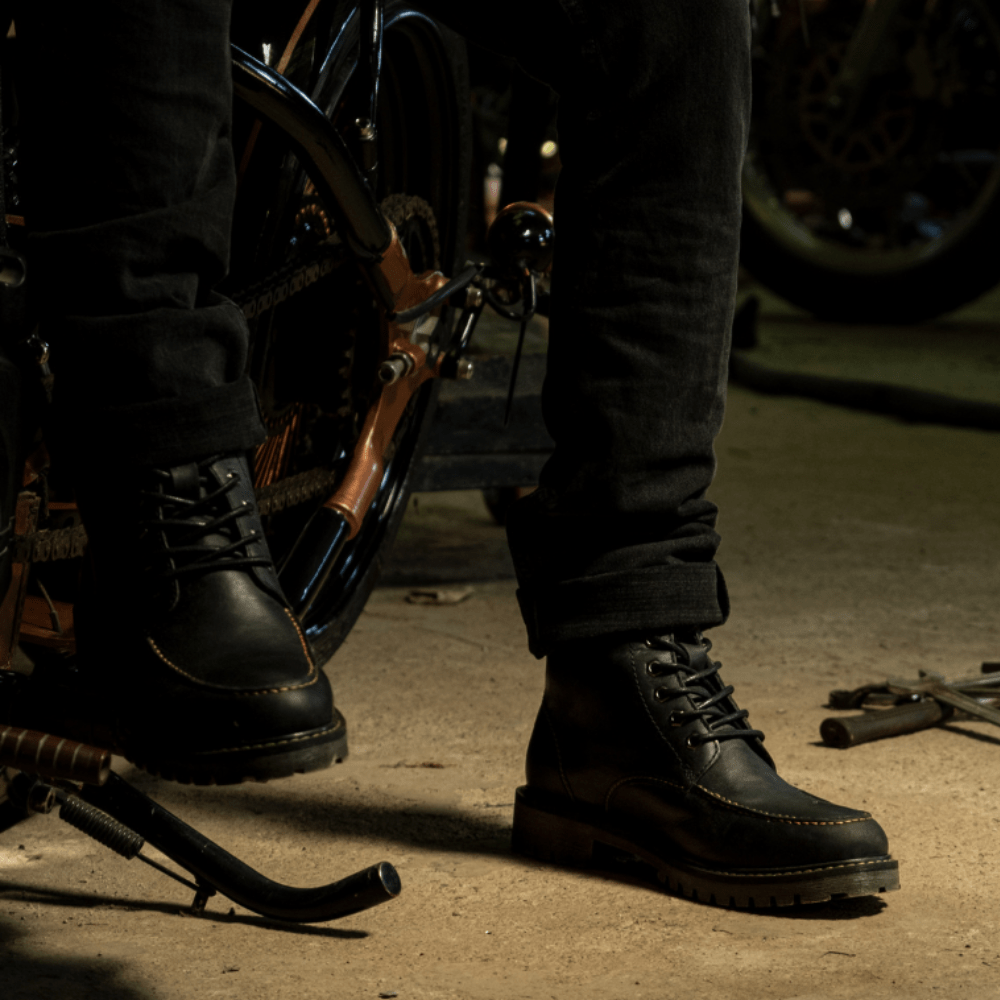 Motorcycle boots with heels clearance